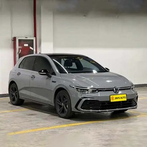 Voiture d'occasion <span class=keywords><strong>Volkswagen</strong></span> <span class=keywords><strong>Golf</strong></span> <span class=keywords><strong>2022</strong></span>, modèle 2021, 280TSI DSG <span class=keywords><strong>R</strong></span>-Line 1.4T 7DCT, berline avec toit ouvrant, 39 000 km, pour exportation vers la Russie - Product Image 3