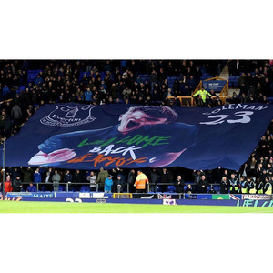 Personnalisation tissu géant impression numérique foule Tifo bannière drapeaux de football pour événement sportif compétition - Product Image 1