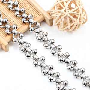 Chaîne en acier inoxydable à maillons en O superposés de 14 mm de large avec des maillons à billes rondes |   Bobine pour la fabrication de bijoux et de sacs - Product Image 5