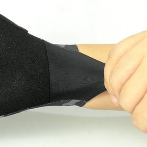 <span class=keywords><strong>Guantes</strong></span> de moto de rendimiento con dedos de pantalla táctil <span class=keywords><strong>Guantes</strong></span> de motocicleta transpirables y flexibles para hombres adultos - Product Image 4