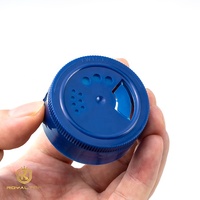 Vente en gros de bouteilles d'assaisonnement en plastique de qualité alimentaire de 3.5oz 5oz 10oz Récipient à épices avec couvercle en PP pour sel, poivre et poudre de chili
