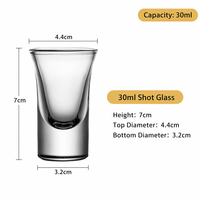 Shotglaasje, helder, mini, voor whisky, wodka, tequila, bar, restaurant, hotel