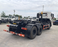 Camion benne à benne basculante 6x4 robuste 20-25T avec bras de levage hydraulique, camion de collecte de déchets, un camion pour plusieurs conteneurs