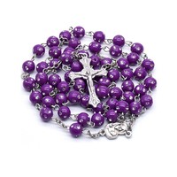 Collier Chapelet Chrétien Perles en Plastique Scintillantes Chaîne à Maillons Croix Classique Vente en Gros