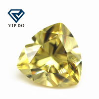 5A grade 3*3mm-12*12mm 03 # couleur citron, coupe facettée en forme de trillion, zircone cubique, gemmes en vrac, coupe synthétique de trillion, pierres CZ