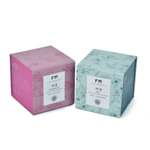 Caja de Cartón Cuadrada Rígida, Ecológica, Reciclable, con Logotipo Personalizado Impreso en Fábrica, Textura Táctil, para Velas - Product Image 1