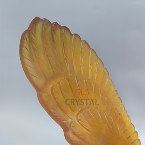 Sculpture d'aigle doré en cristal, logo personnalisé et emballage cadeau disponibles - Product Image 6