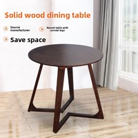 Table à manger nordique en bois massif assemblée pour petit appartement pour réception d'affaires ou négociations