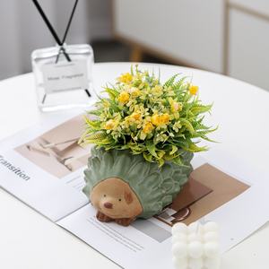 Maceta de Cerámica Moderna, Linda y Creativa con Forma de Erizo, Mini Maceta de Cerámica con Diseño de Dibujos Animados, Decoración Única en Verde Bronce - Product Image 2