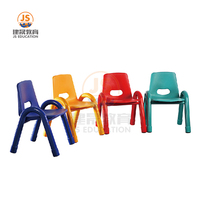 Meubles scolaires modernes et abordables, chaise de maternelle colorée et élégante avec coque en plastique