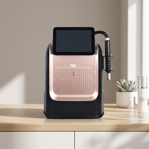 Máquina de belleza láser Nd Yag de picosegundos con accesorios completos para operación profesional en salones de belleza - Product Image 1