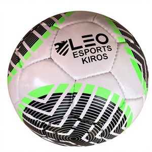 Ballon de football en cuir PU thermocollé, cousu main et à la machine, taille 5, personnalisable OEM, imperméable, pour entraînement officiel - Product Image 2