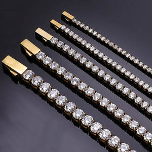 สร้อยข้อมือและกำไลแฟชั่นสแตนเลสสตีล 316L กันน้ำ ป้องกันการหมอง ชุบทอง 14K 18K สำหรับผู้หญิง - Product Image 5