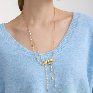 Collar de Perlas con Borla de Paloma y Cadena Dorada, Accesorio de Joyería para Uso Diario de Mujer - Product Image 3