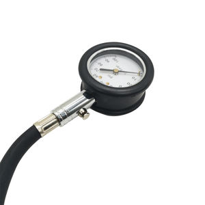 Jauge de pression des <span class=keywords><strong>pneus</strong></span> de voiture avec mandrin à air à double tête - Product Image 5