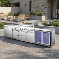 Cuisine extérieure modulaire de luxe en acier inoxydable résistant aux intempéries, ensemble complet avec comptoir en marbre, chariot, grill et évier