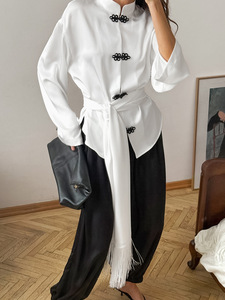 Nuova <span class=keywords><strong>Camicetta</strong></span> in Raso Stile Cinese per Donne, Colletto Alto, Bottoni a Nodo Cinese, Manica Lunga <span class=keywords><strong>con</strong></span> <span class=keywords><strong>Cintura</strong></span> a Nappine - Product Image 2