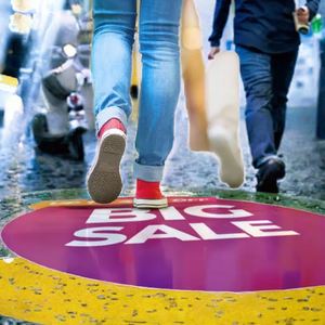 Autocollant publicitaire adhésif pour sol, en PVC personnalisé, grand format, imperméable, avec laminage mat, pour la promotion en supermarché - Product Image 2