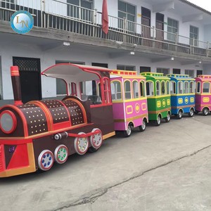 รถไฟท่องเที่ยวแบบใหม่ 24 ที่นั่ง สำหรับใช้ในเมือง รถไฟไร้ราง รถไฟไฟฟ้าขนาดเล็กสำหรับความบันเทิง - Product Image 5