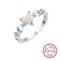 Nouveau bijou en argent S925 avec opale en forme de cœur, réglable, tendance et de luxe léger, directement du fabricant