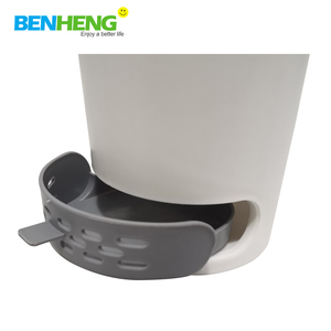 Cepillo <span class=keywords><strong>de</strong></span> limpieza <span class=keywords><strong>de</strong></span> goma económico con soporte y dispensador <span class=keywords><strong>de</strong></span> jabón, cepillo <span class=keywords><strong>de</strong></span> inodoro <span class=keywords><strong>de</strong></span> silicona suave sin esquinas muertas - Product Image 4