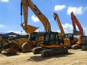 รถขุดไฮดรอลิกตีนตะขาบ Caterpillar CAT 330C มือสอง ระบบไฮดรอลิกเดิมๆ ชั่วโมงการทำงานต่ำ ประสิทธิภาพเสถียร - Product Image 3