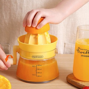 Wholesale Portable Manual Lemon Squeezer Machine for Fruit and Vegetables New Kitchen Use Citrus Juicer - Product Image 5