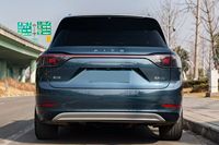SUV EREV de luxe pleine grandeur 2024, autonomie étendue 52 kWh, transmission intégrale, 5 places, intérieur haut de gamme et conduite intelligente, en stock, AITO M9 Ultra