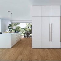 Armoires de cuisine en bois de style crème minimaliste moderne, blanc pur, luxe, avec design personnalisable et caractéristiques écologiques