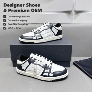 Zapatillas de Diseño de Lujo 2026 para Hombre y Mujer, de Cuero de Alta Calidad, Negras y Blancas con Parches de Esqueleto, Estilo Casual Deportivo, Nuevas - Product Image 1