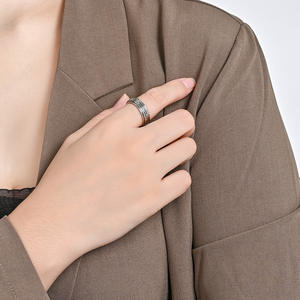 European American Jewelry Great Wall Pattern Titanium Steel Rotating <b>Ring</b> For Stress Relief Unisex Fashion <b>Rings</b> - Product Image 2
