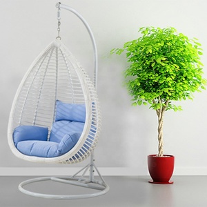 Sedia a Dondolo Sospesa in Vimini Bianco e Blu per Giardino, Arredo Esterno in Rattan - Product Image 1