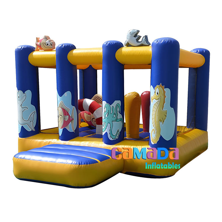 มีสีสัน