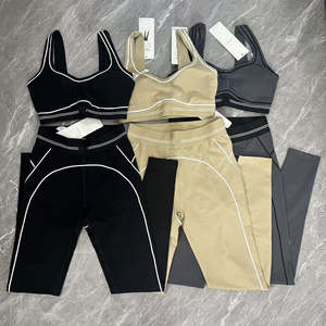 Groothandelsversies zonder merklogo's <span class=keywords><strong>fitness</strong></span> yoga kleding elastische tailleband yoga en sportkleding - Product Image 1