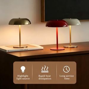 โคมไฟตั้งโต๊ะ LED 5V รุ่น Modern Touch สำหรับห้องนอน ห้องนั่งเล่น และห้องทำงาน แสงสว่างเรียบง่ายสำหรับข้างเตียง โต๊ะบาร์ ใช้พลังงานแบตเตอรี่แบบยืดหยุ่น - Product Image 3