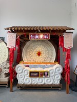 Kios Permainan Interaktif Fortune Spinner Hiburan Layanan Mandiri dengan Sentuhan Tangan dan Keluaran Kartu untuk Taman Gunung