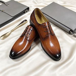 Chaussures Oxford de luxe pour hommes en cuir véritable, chaussures de ville formelles faites à la main sur mesure en cuir marron pour affaires - Product Image 4