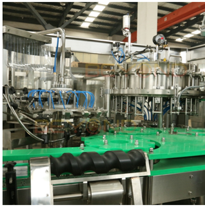 Máquina Automática <span class=keywords><strong>de</strong></span> Llenado <span class=keywords><strong>de</strong></span> Bebidas Carbonatadas para Botellas <span class=keywords><strong>de</strong></span> Vidrio, Máquina <span class=keywords><strong>de</strong></span> Llenado <span class=keywords><strong>de</strong></span> <span class=keywords><strong>Agua</strong></span> con Gas, 3000 BPH, 250 ml, 500 ml - Product Image 3