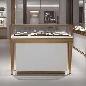 Vitrine à bijoux en verre de luxe avec éclairage LED et système de verrouillage pour l'affichage de bijoux en magasin - Product Image 4