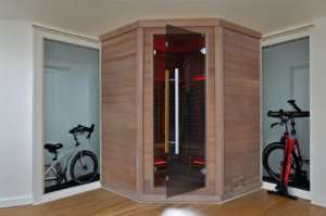 Uso domestico SS-450V per 4 persone Sauna a infrarossi a vapore secco a spettro completo in vetro rosso riscaldatore ad angolo Design cicuta benefici per la salute - Product Image 5