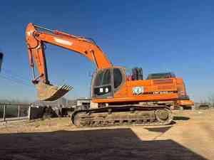 Excavatrice sur chenilles d'occasion Doosan DX340LC DX340 340 (34 tonnes) fabriquée en Corée à vendre - Product Image 2