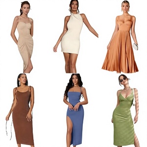Nuevas Pacas de Ropa Usada Mixta para Mujer: Camisas de Segunda Mano y Vestidos Casuales de Poliéster/Algodón para Verano - Product Image 1