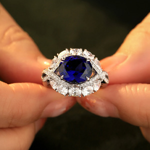 แหวนแฟชั่นรูปไข่สไตล์วินเทจประดับทับทิมและไพลินสังเคราะห์สำหรับงานหมั้น - Product Image 2