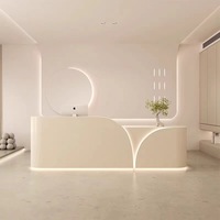 Comptoir de réception moderne en bois massif avec bande lumineuse LED, table mobile pour hôtels, hôpitaux et écoles