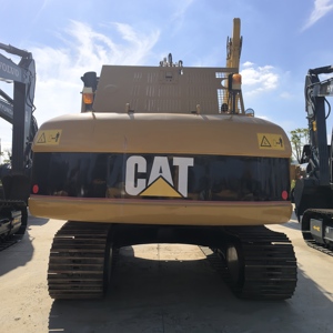 Excavatrice sur chenilles CAT 320C d'occasion, excavatrice hydraulique Caterpillar de 20 tonnes pour la construction et les travaux de terrassement - Product Image 3