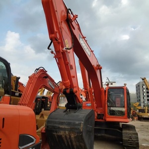 Excavatrice sur chenilles Doosan DX300LC-9C d'occasion avec un poids opérationnel de 3 tonnes, une capacité de godet de 1,6 m, moteur et moteur pour vente chaude - Product Image 3