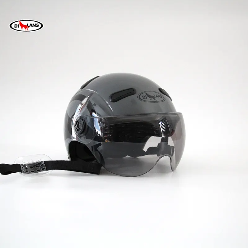 Hijau Tentara Warna-warni Odm Helm Ukuran Besar Sepeda Motor Setengah Wajah Womens Grosir Helm Sepeda Motor