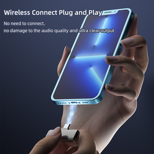 Dernier modèle V8 2.4G Lavaliere Mini Microphone portable à réduction de bruit Microphone portable sans fil 2 pièces pour <span class=keywords><strong>Youtube</strong></span> - Product Image 5