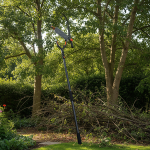 Scie à perche manuelle Vevor, manche extensible en alliage d'aluminium de 4,9 à 20 pieds, lame en acier pour la taille des branches hautes, légère - Product Image 2