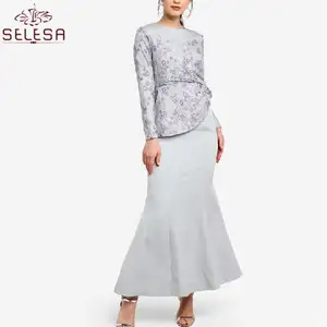 फैशन फीता क्लासिक पारंपरिक मुस्लिम लंबी पोशाक मलेशिया में Baju Kurung Muslimah